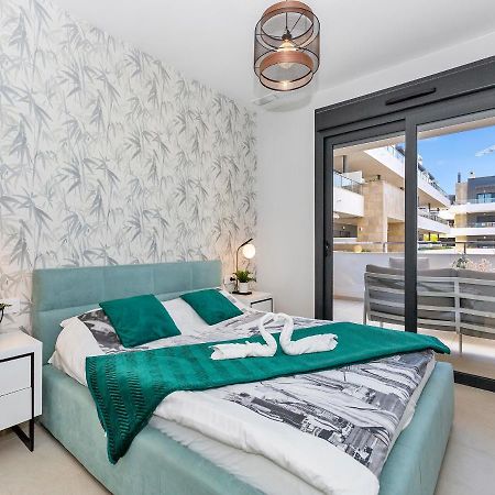 Lovely First Floor Apartment, Heating Pool ! Alicante Exterior foto